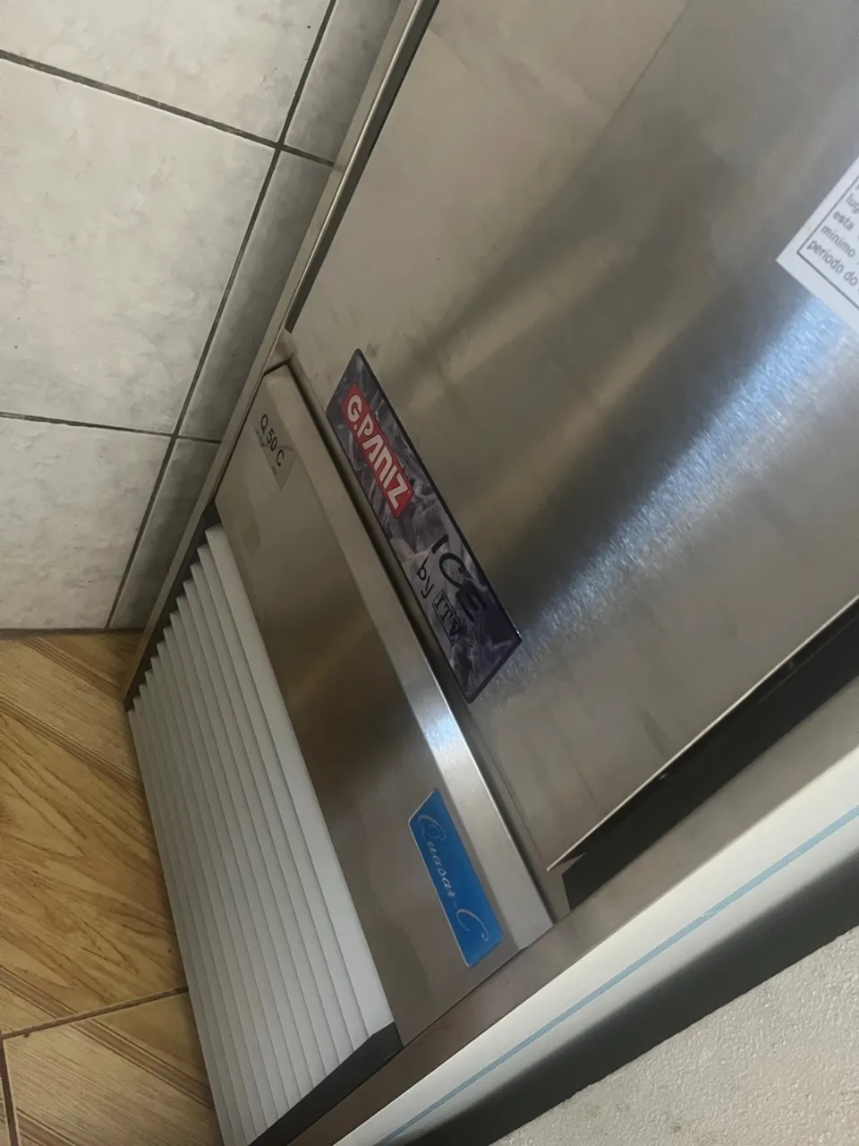 Máquina de Gelo GPANIZ Q50 C