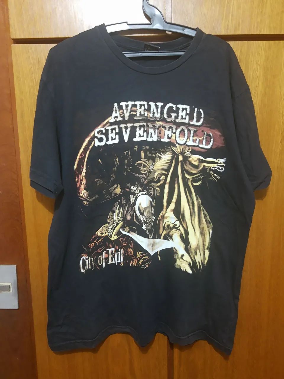 Camiseta Avenged Sevenfold City of Evil