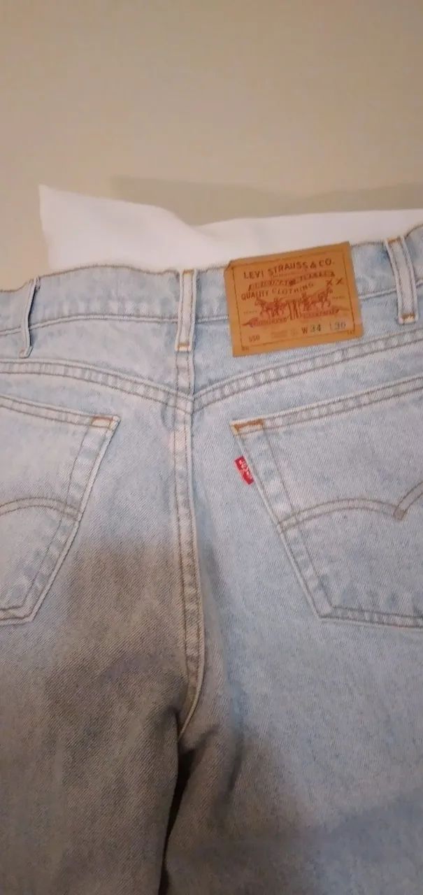 Calça jeans Levis clara