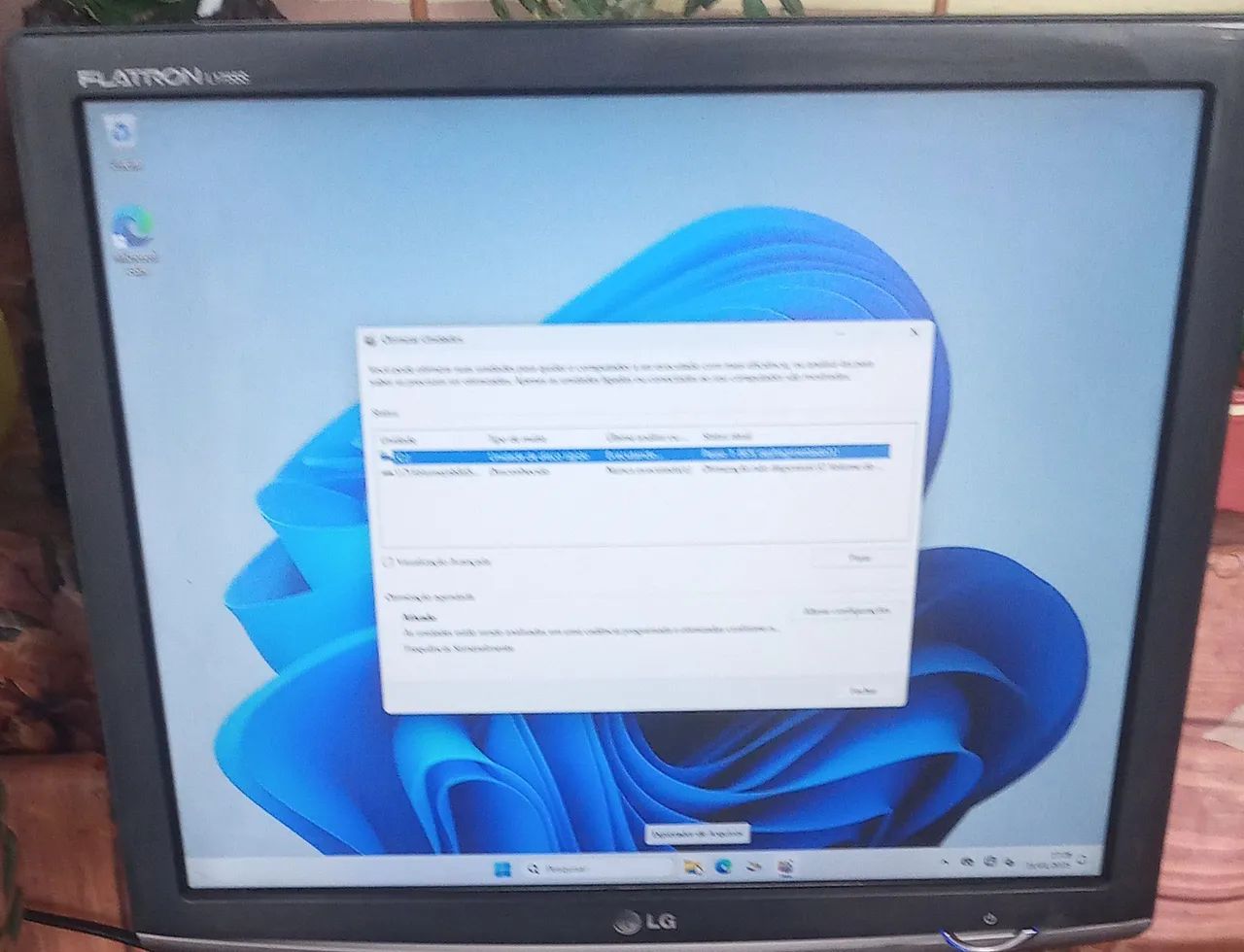 Computador Completo Windows 11 Pro + Mesa64374416916226123