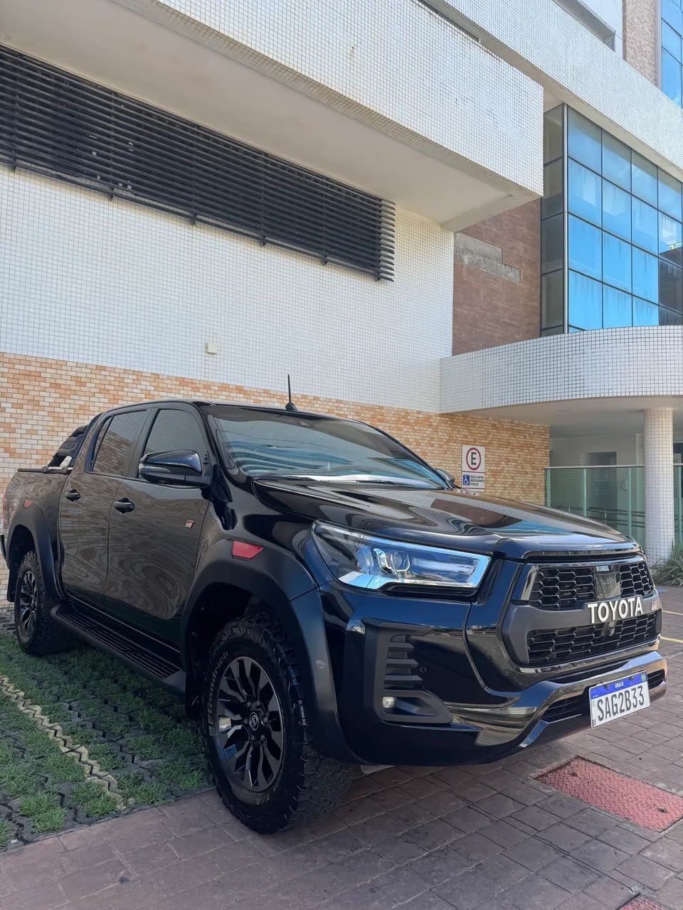 Toyota Hilux 2023