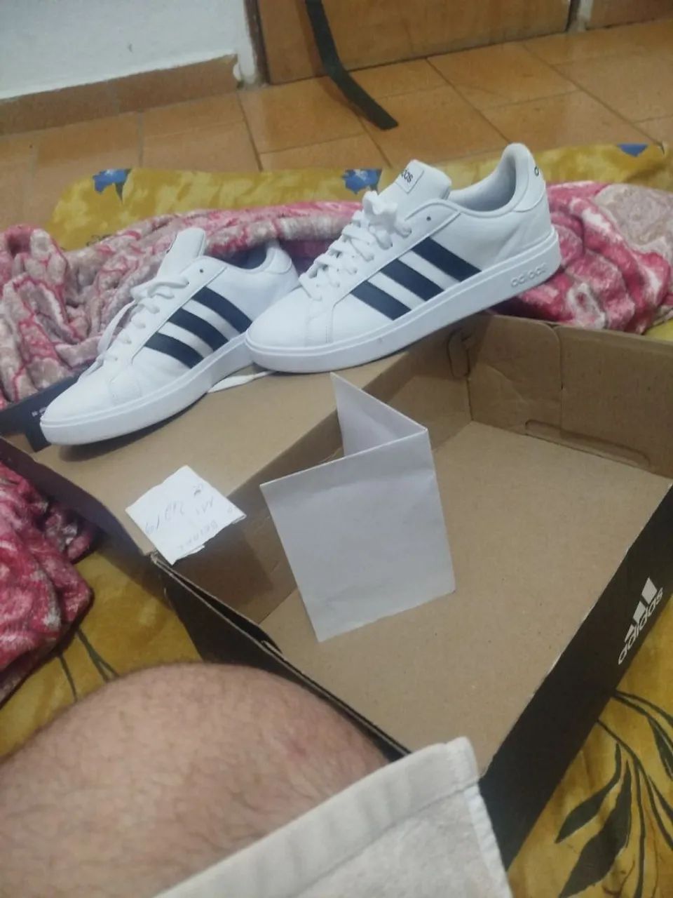 Tênis Adidas - Court Base 2.0