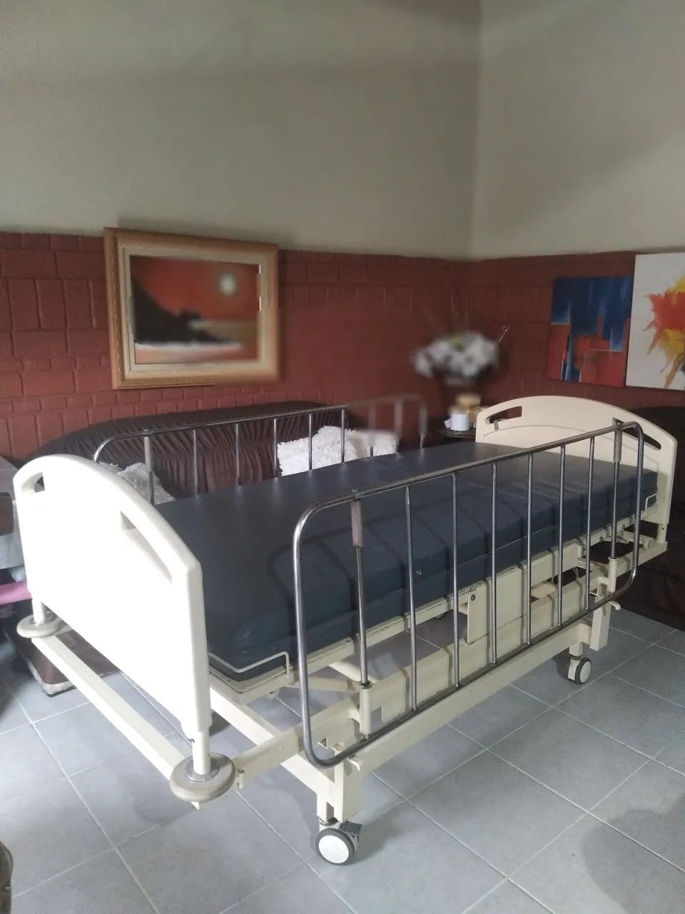 Cama Hospitalar - Ideal para Cuidados em Casa