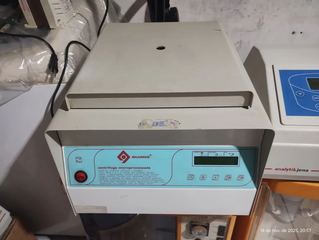 Centrífuga de laboratório quimis q222tm2162