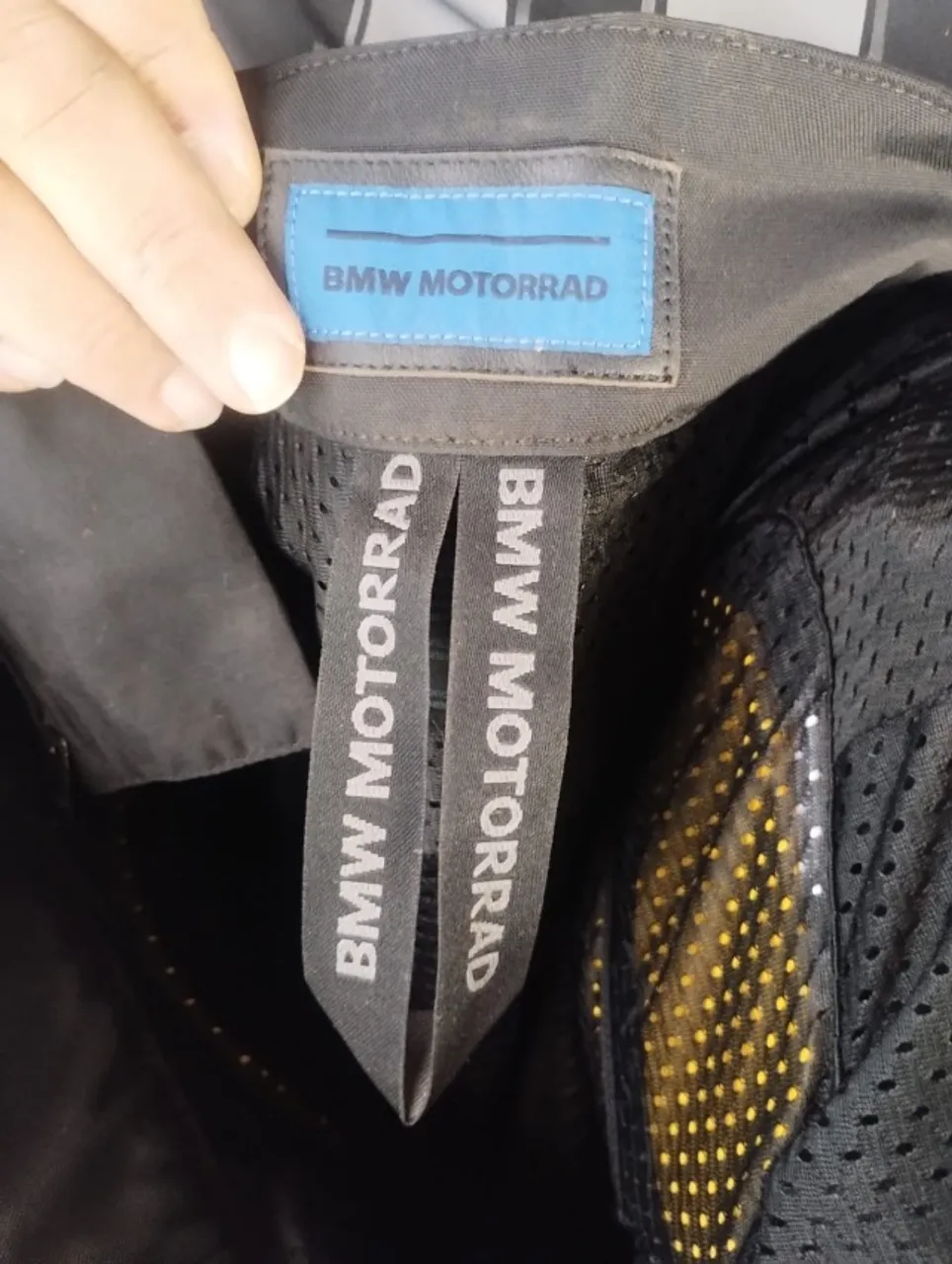 Calça para Motociclista com Proteções R$ 1.000 sem Proteções R$ 500.00 Contato *