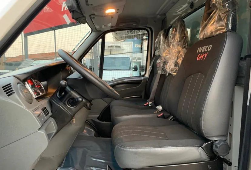 Iveco Daily bau ano 2019  - Foto 4