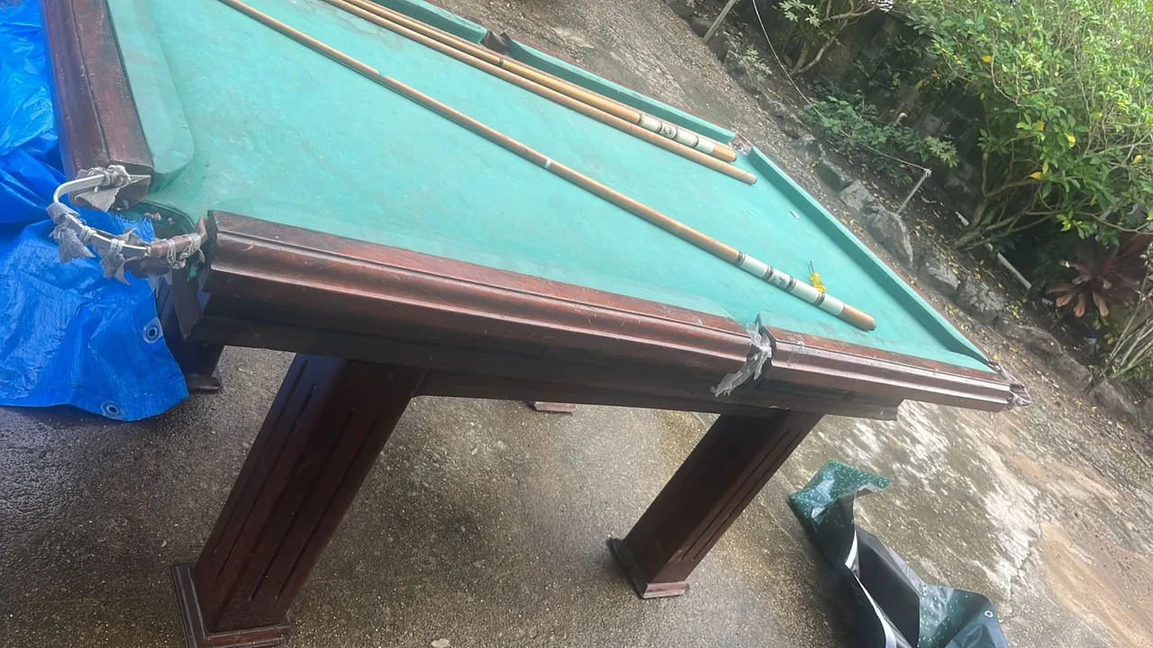 Mesa de Sinuca Clássica