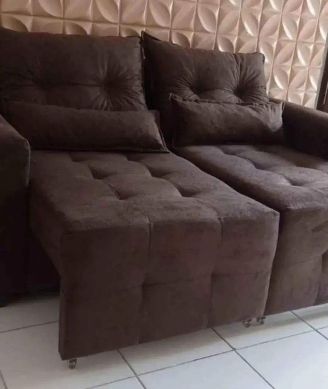 Sofá retrátil Nápoles com puff  - Foto 5