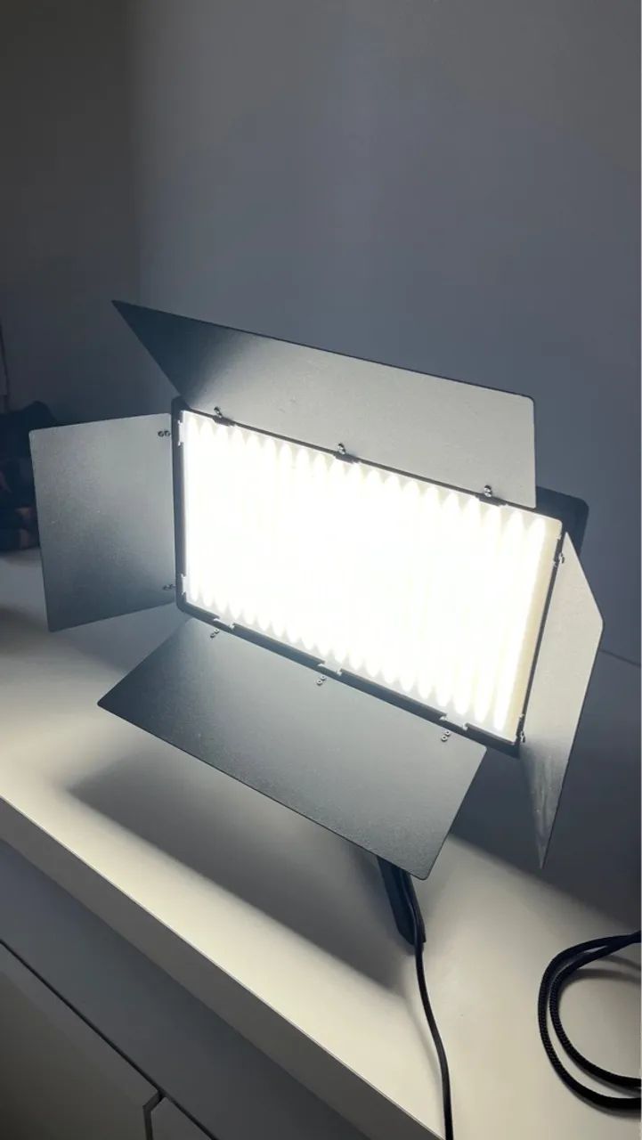 Luminária LED VEDO U800+ Varicolor - Foto 2