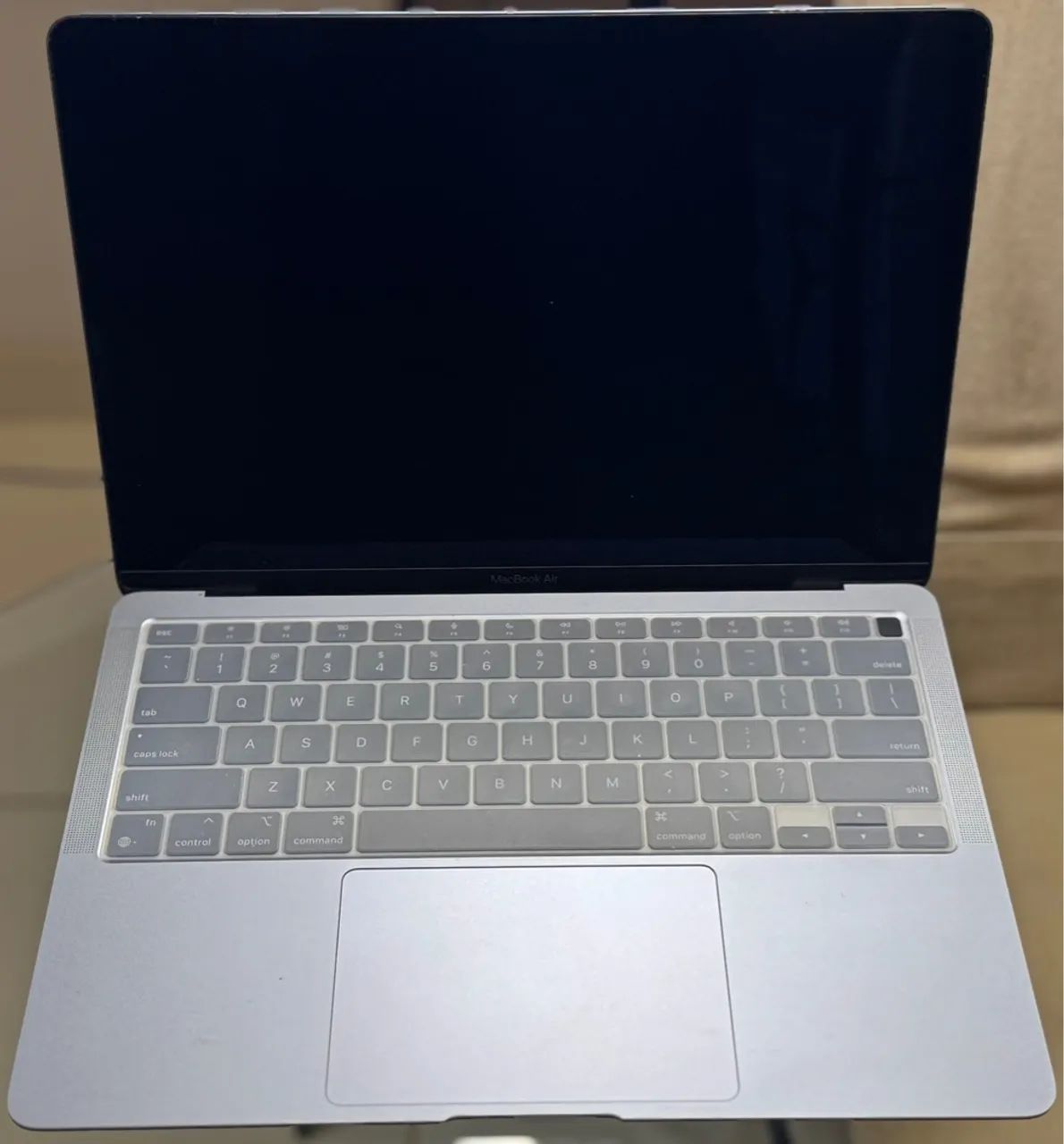 MacBook Air M1 (2020) - 256 GB / 8 GB RAM Cinza Espacial Estado