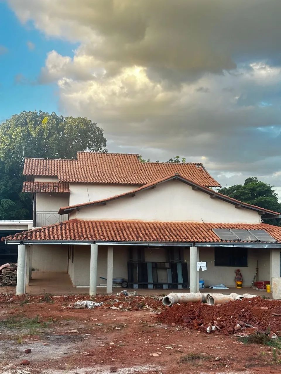 OPORTUNIDADE NA ARNIQUEIRAS - CASA COM 6 QUARTOS - Foto 5