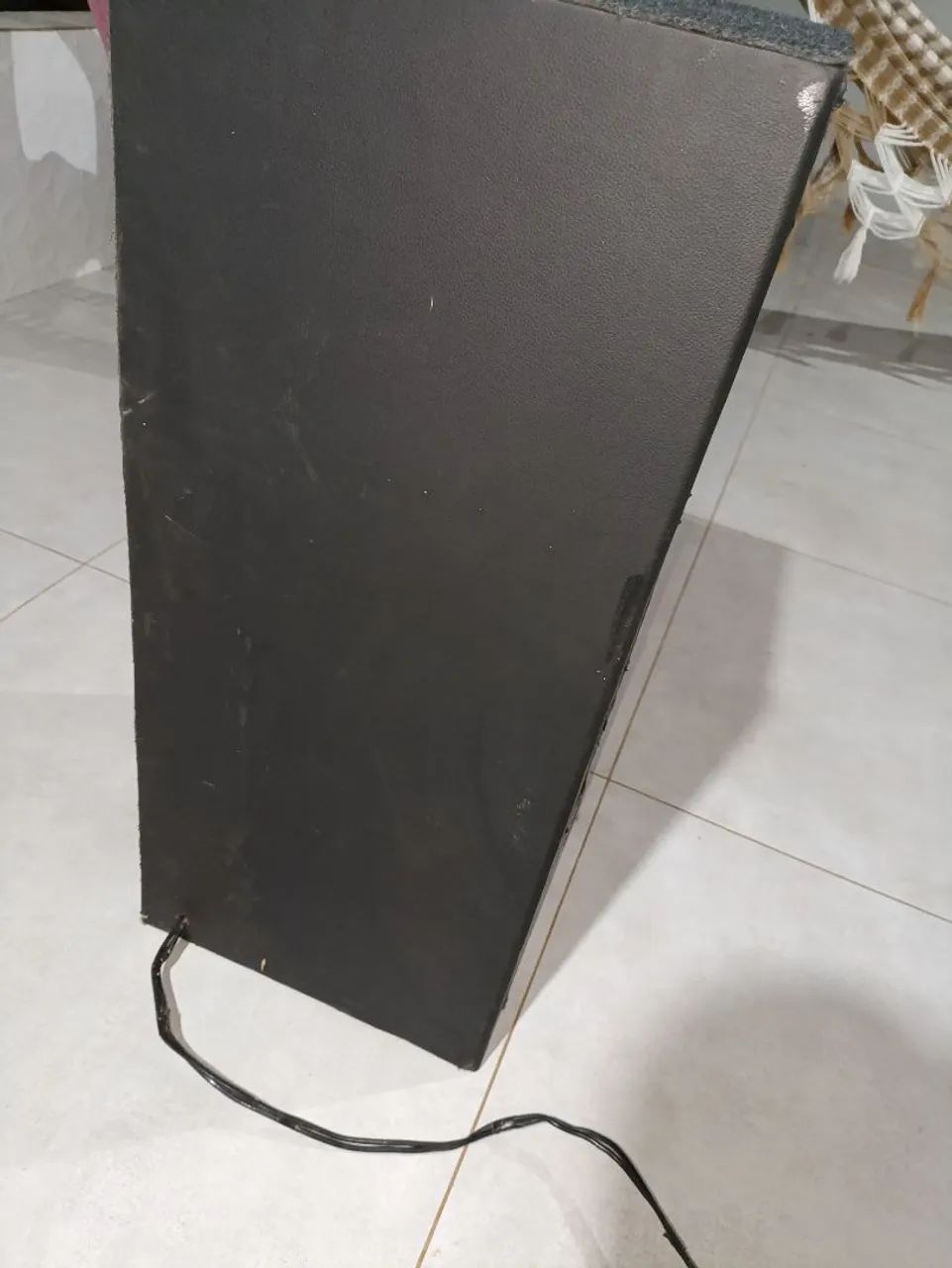 Caixa de Som Subwoofer para celta  - Foto 2