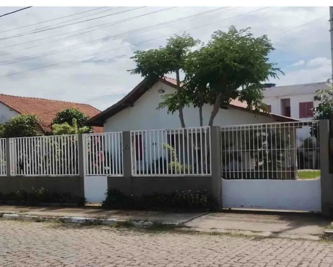 Uma das Maiores e Mais Desejadas Casas de Grussaí à Venda - São João da Barra, RJ