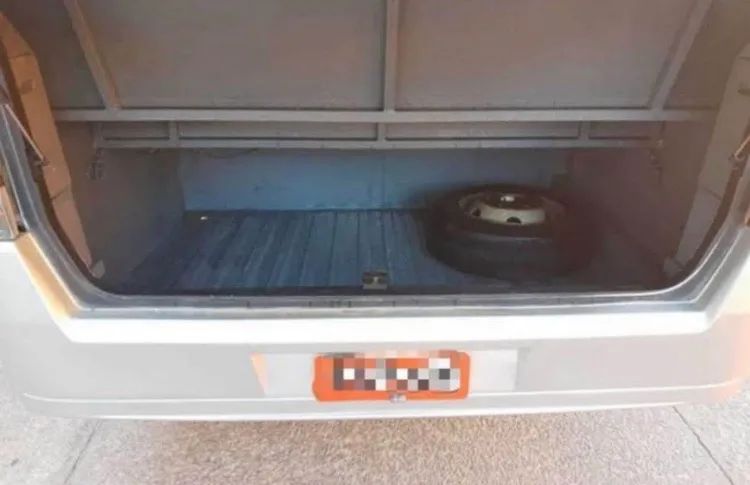 VOLARE W8 2009 - Foto 6