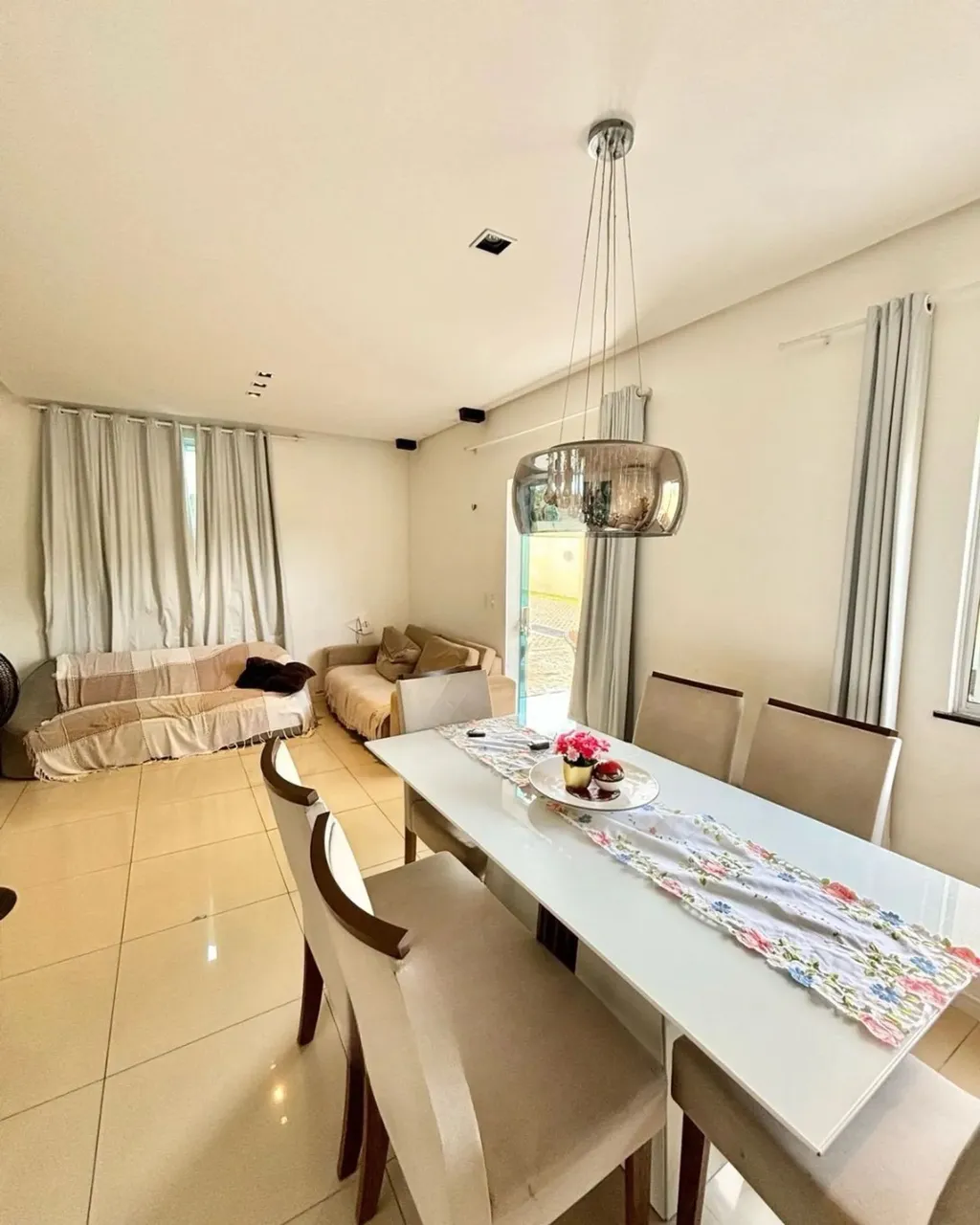 Casa em Condominio fechado Lagoa Redonda