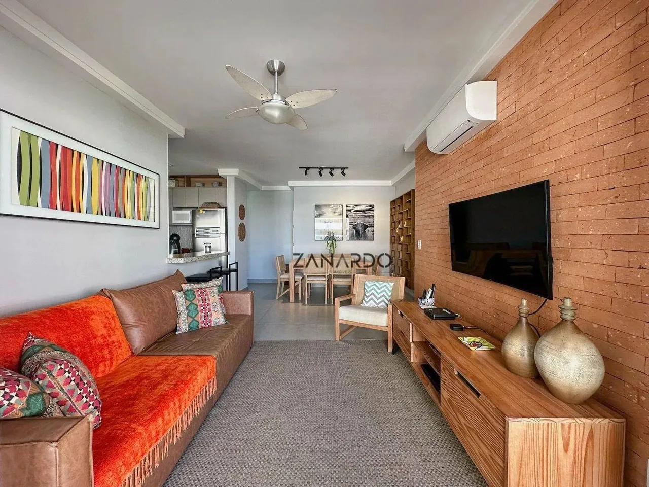 Apartamento em Riviera de São Lourenço, 3 quartos sendo 1 Suíte à venda, 110 m² por R$ 2.5