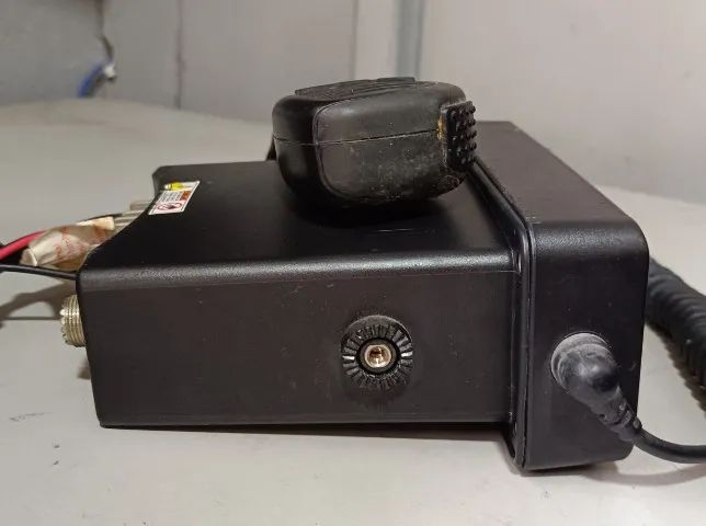 Radio Lowrance modelo Link 5 Em Bom Estado Não Liga. para arrumar - Foto 4