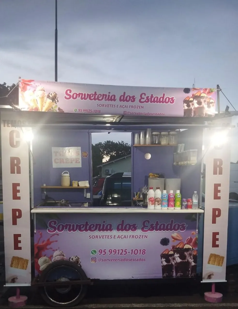 Trailer para venda de todos os tipos de lanches