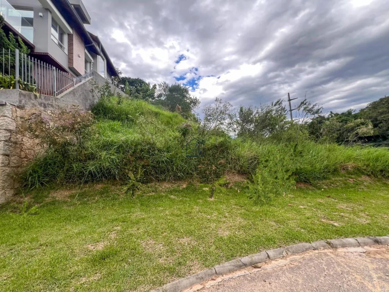 Terreno com 369m2 em aclive à venda, Pedra Branca, Palhoça, SC - Foto 3