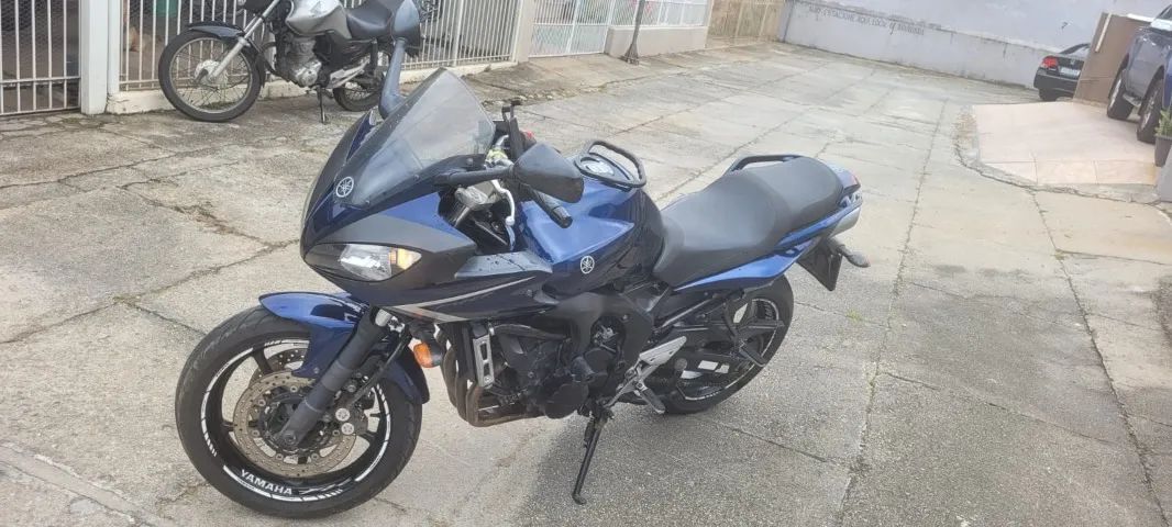 YAMAHA FAZER 600cc 2009 - 4 CILINDROS - EXCELENTE ESTADO! - Foto 3