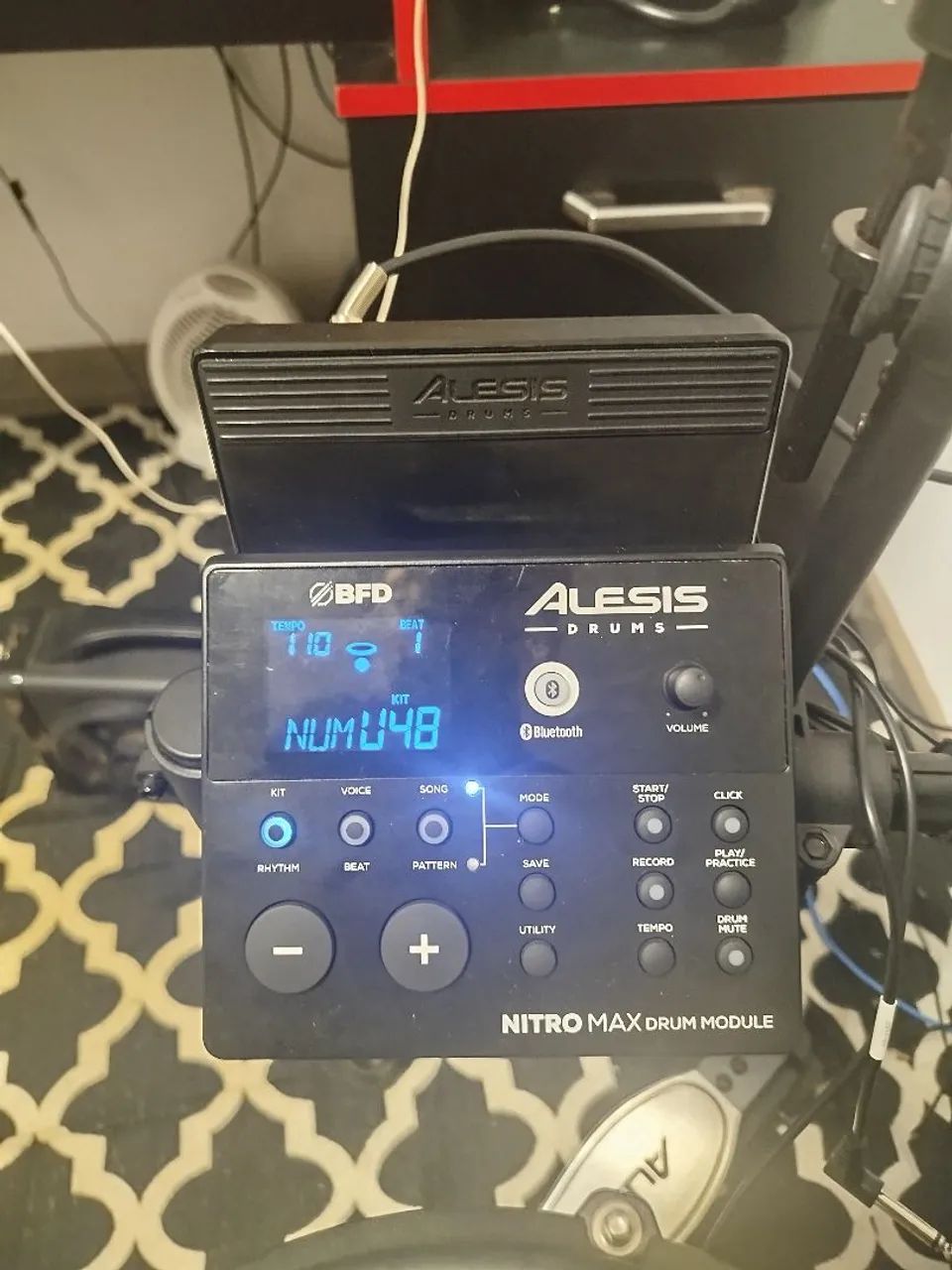 Bateria eletrônica alesis nitro max64872220364418122
