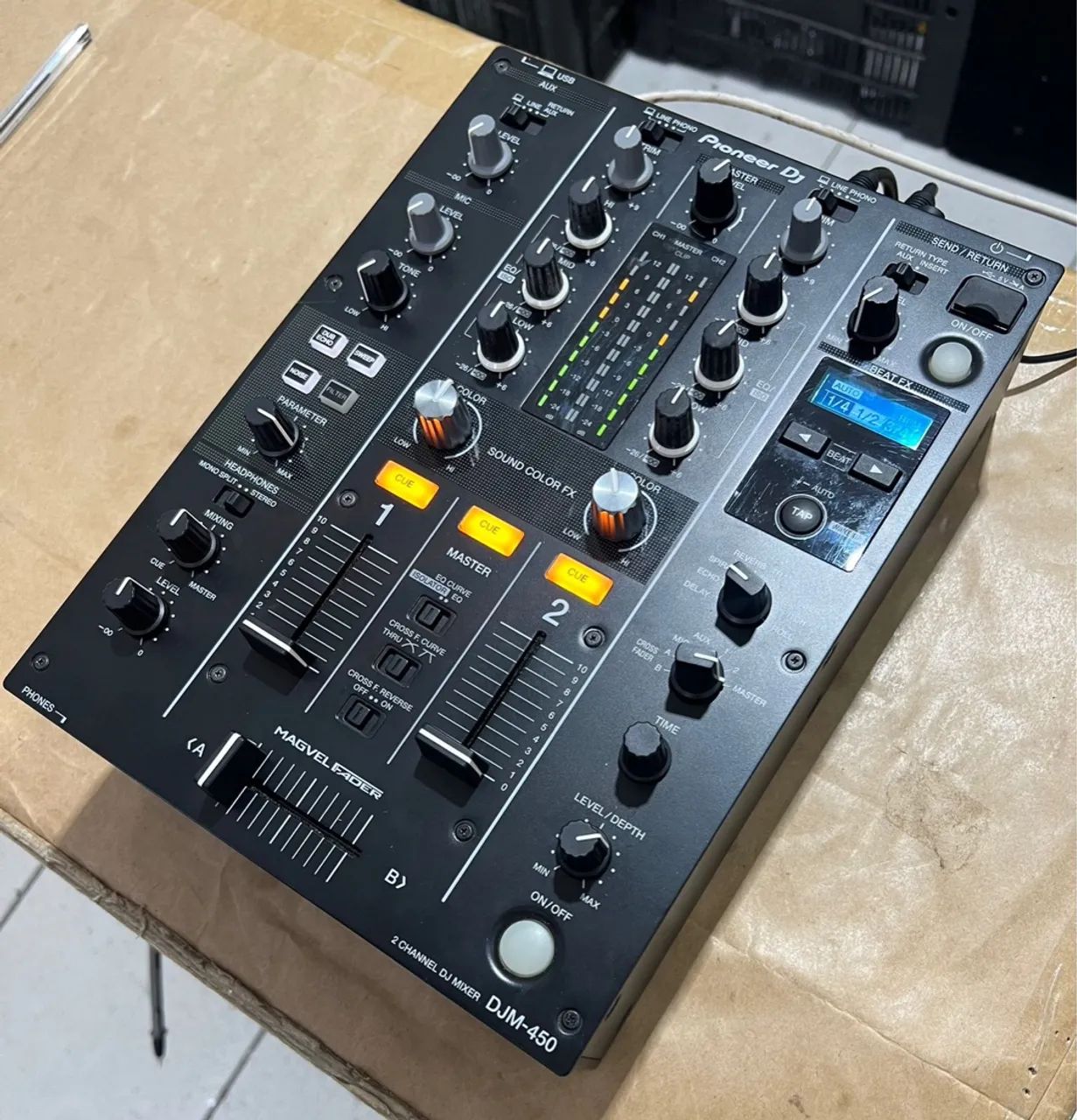 Mixer Pioneer Djm 450 sem detalhes!