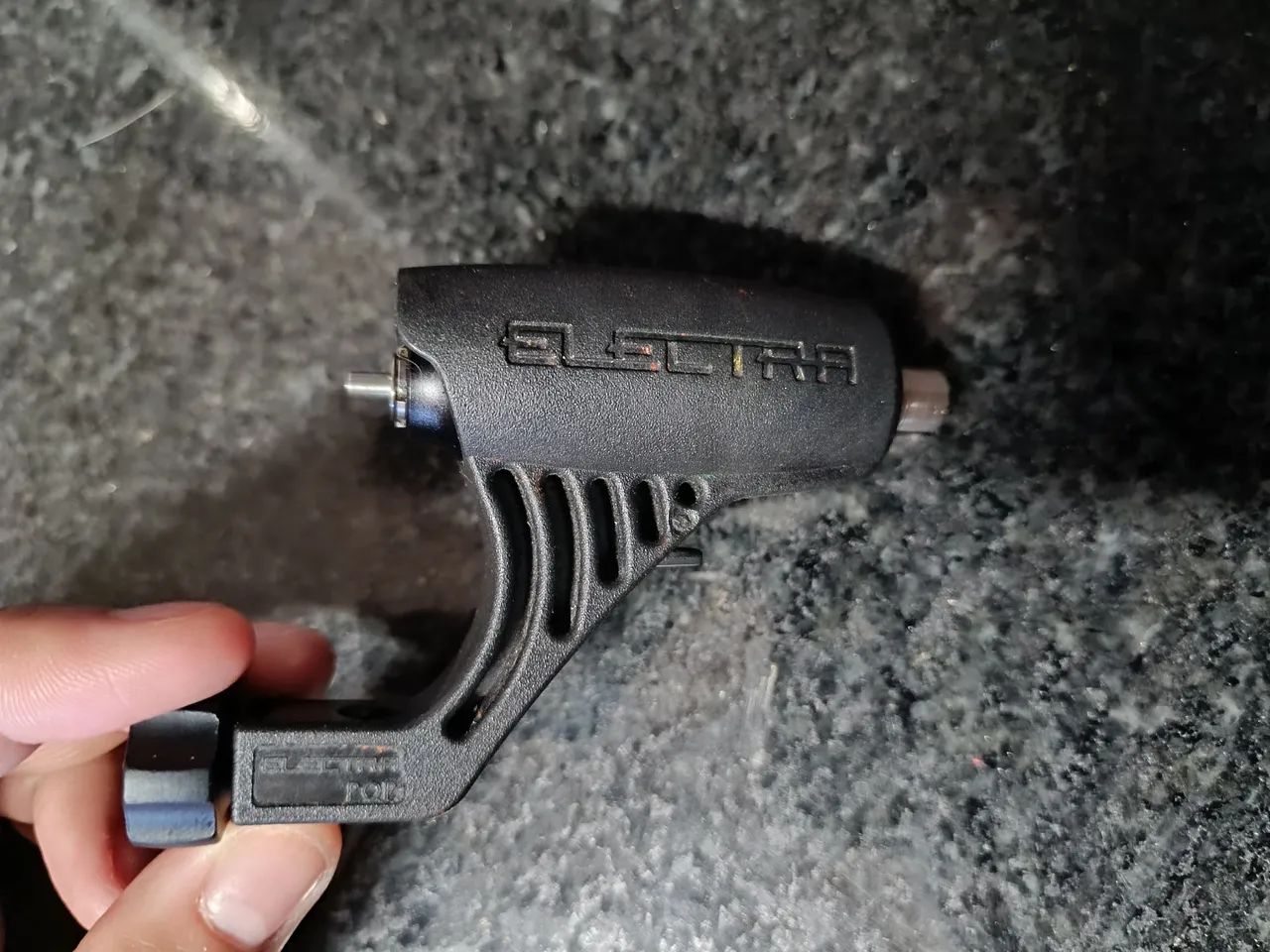 Máquina de Tatuagem Rotativa Electra + fonte dupla + pedal