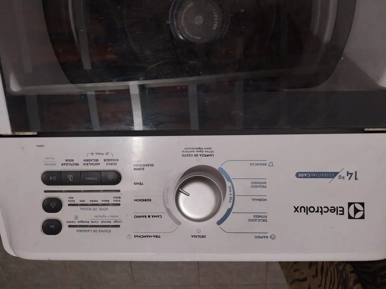 Lavadora Electrolux 14kg Essential Care