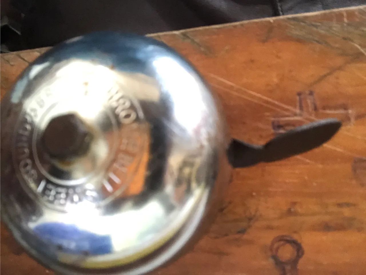 Campainha antiga  - Foto 4