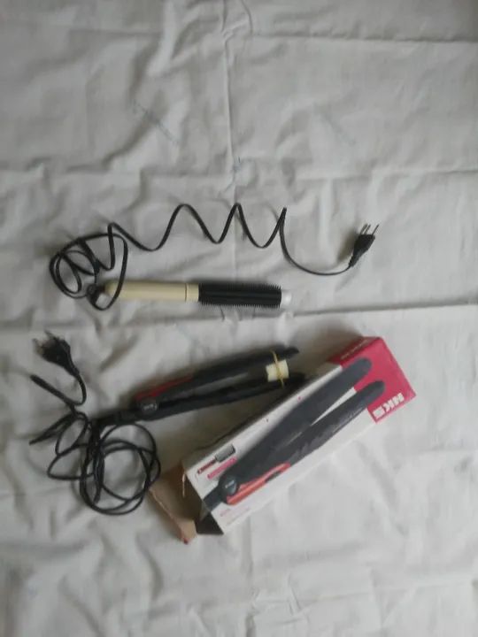 Escova modeladora e Prancha para cabelos. - Foto 2