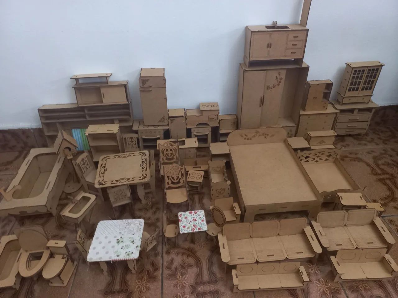  Kit  móveis casinha Bonecas em MDf - Foto 4