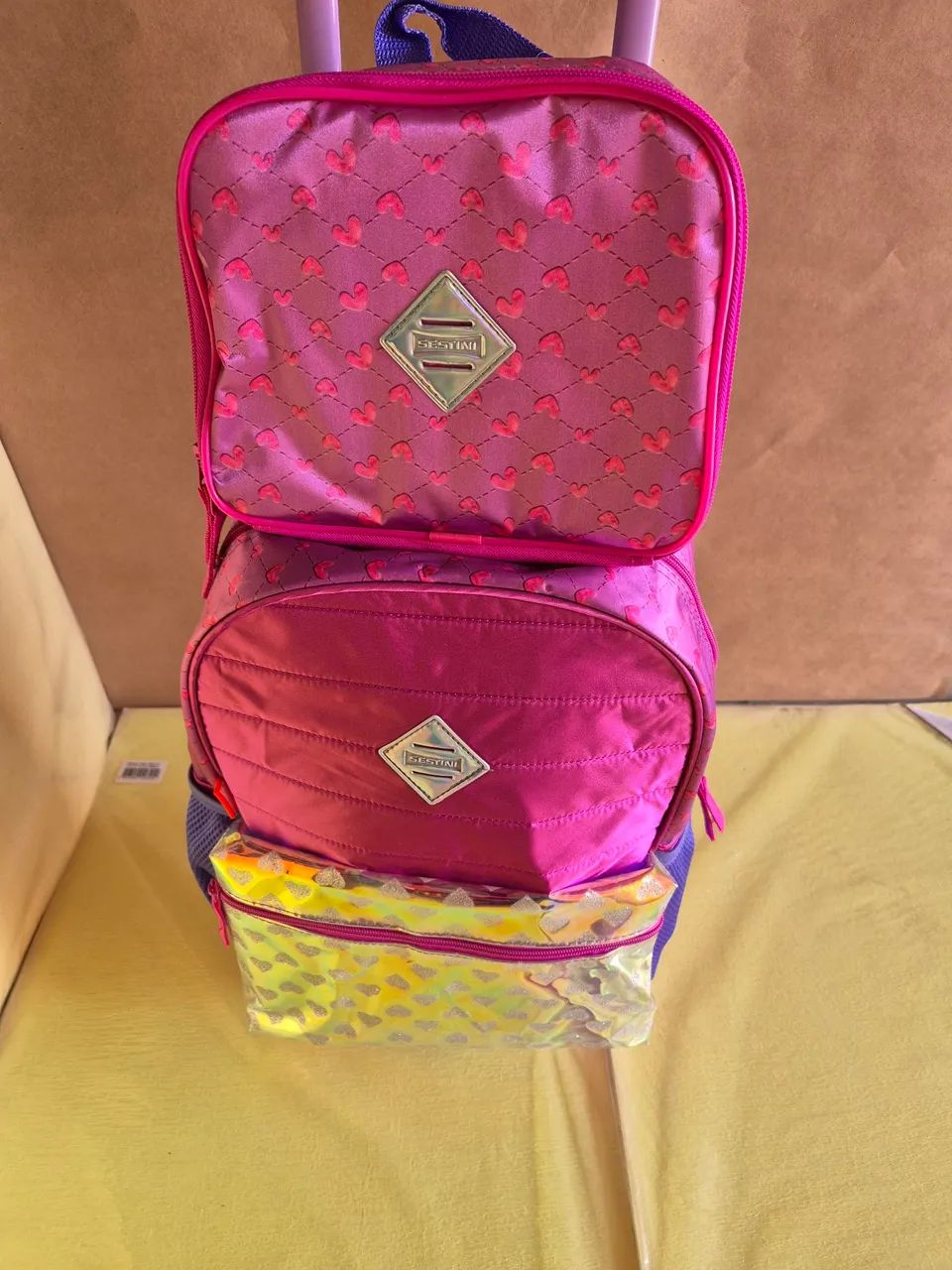 Mochila de Rodinhas Infantil Sestini - Rosa - Foto 6