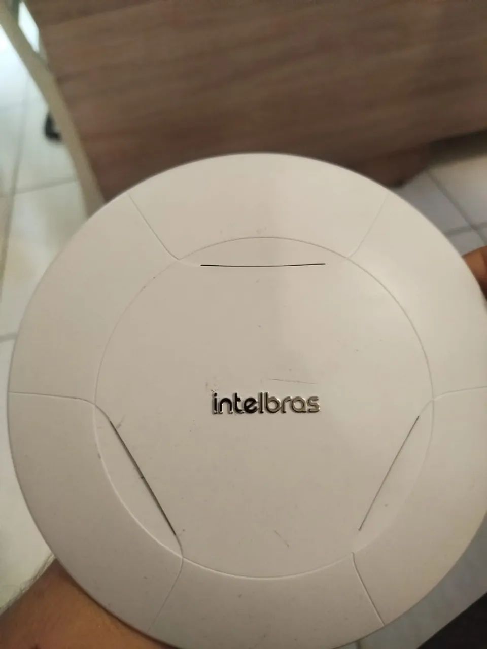 Roteador Access Point Empresarial de Longo Alcance AP 360 Branco Intelbras