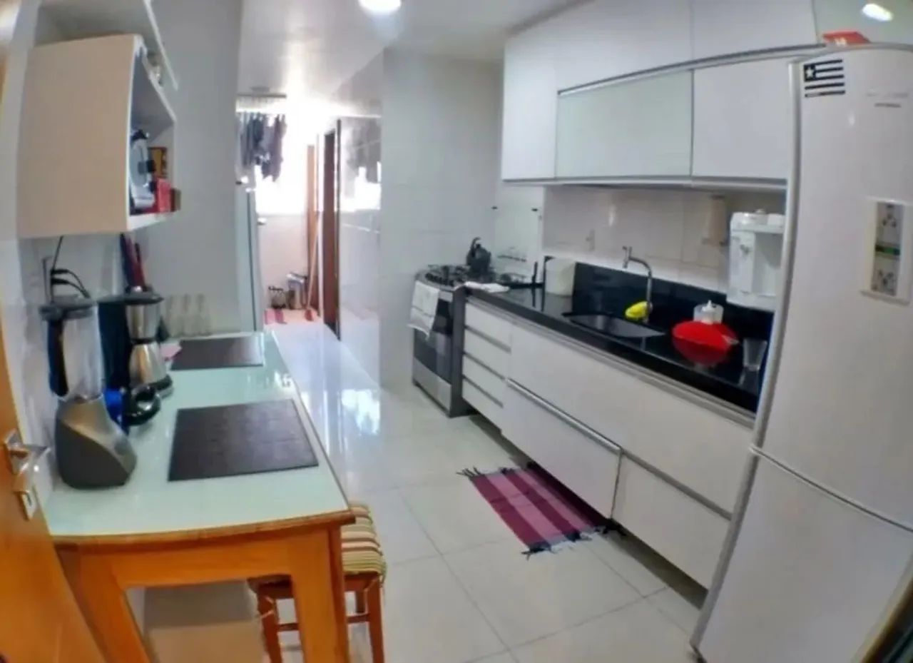Apto 3 quarios com suíte, todo com armários, fechamento de varanda, ar split e 2 vagas. - Foto 5