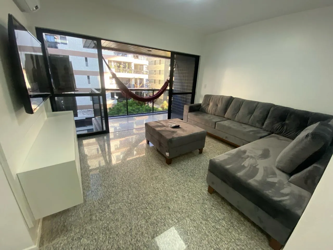 Apartamento à venda no coração da Ponta Verde