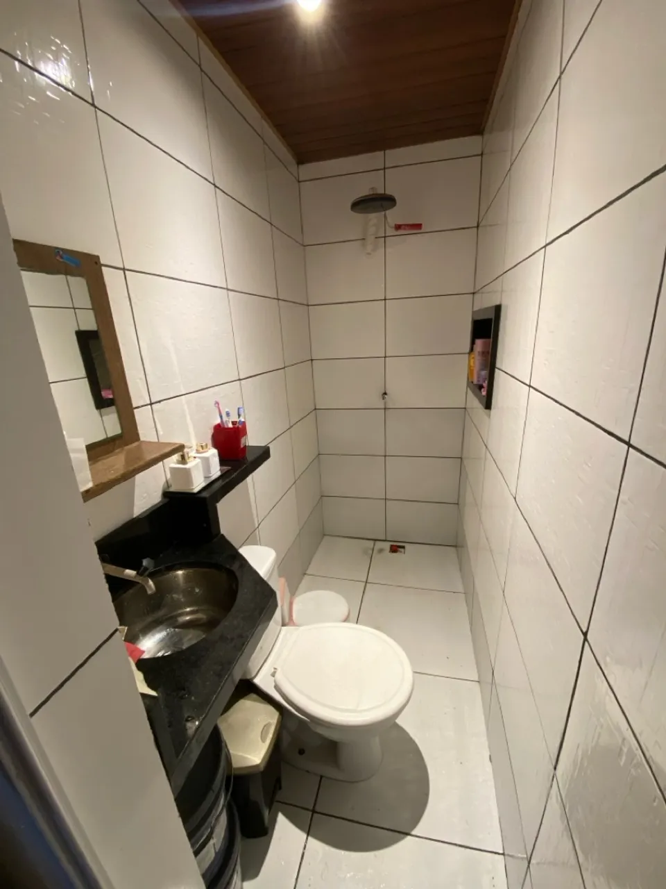 Vende-se casa na vila nova de pituaçu rua Maria Henrique