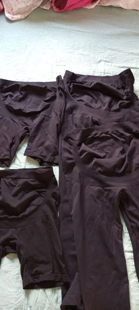 Conjunto de calças e shorts feminino