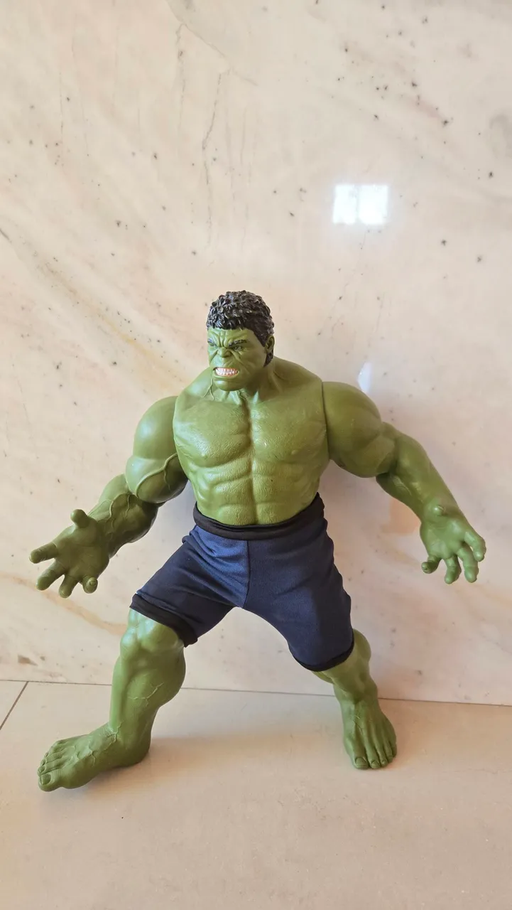 Boneco Hulk Marvel