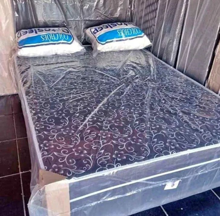 Cama Box de casal nova com colchão