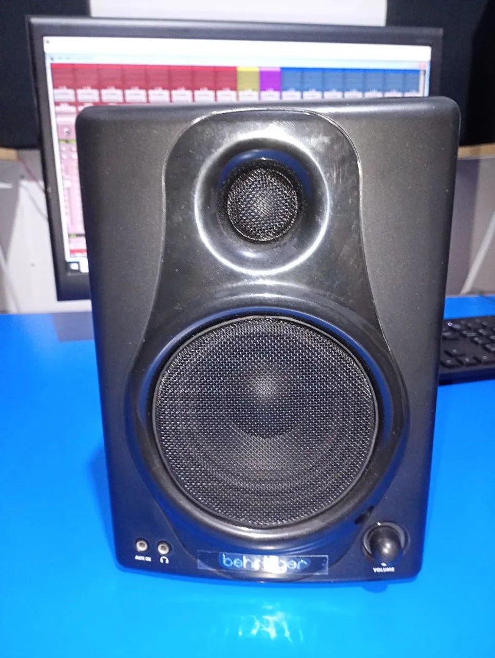 Monitor de referência Behringer Média 40usb - Foto 2