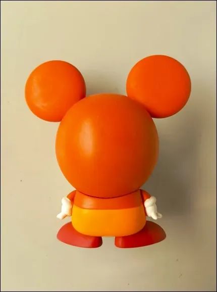 Colecionável Mickey Mouse - Disney Shorts Series - Edição Limitada - Especial de 90 Anos ( - Foto 2