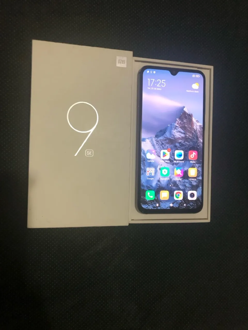 Xiaomi Mi 9 SE
