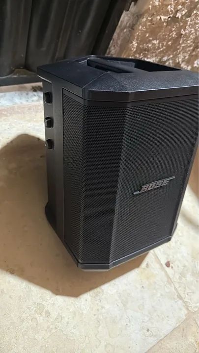 Caixa de Som Bose - Potente e Compacta