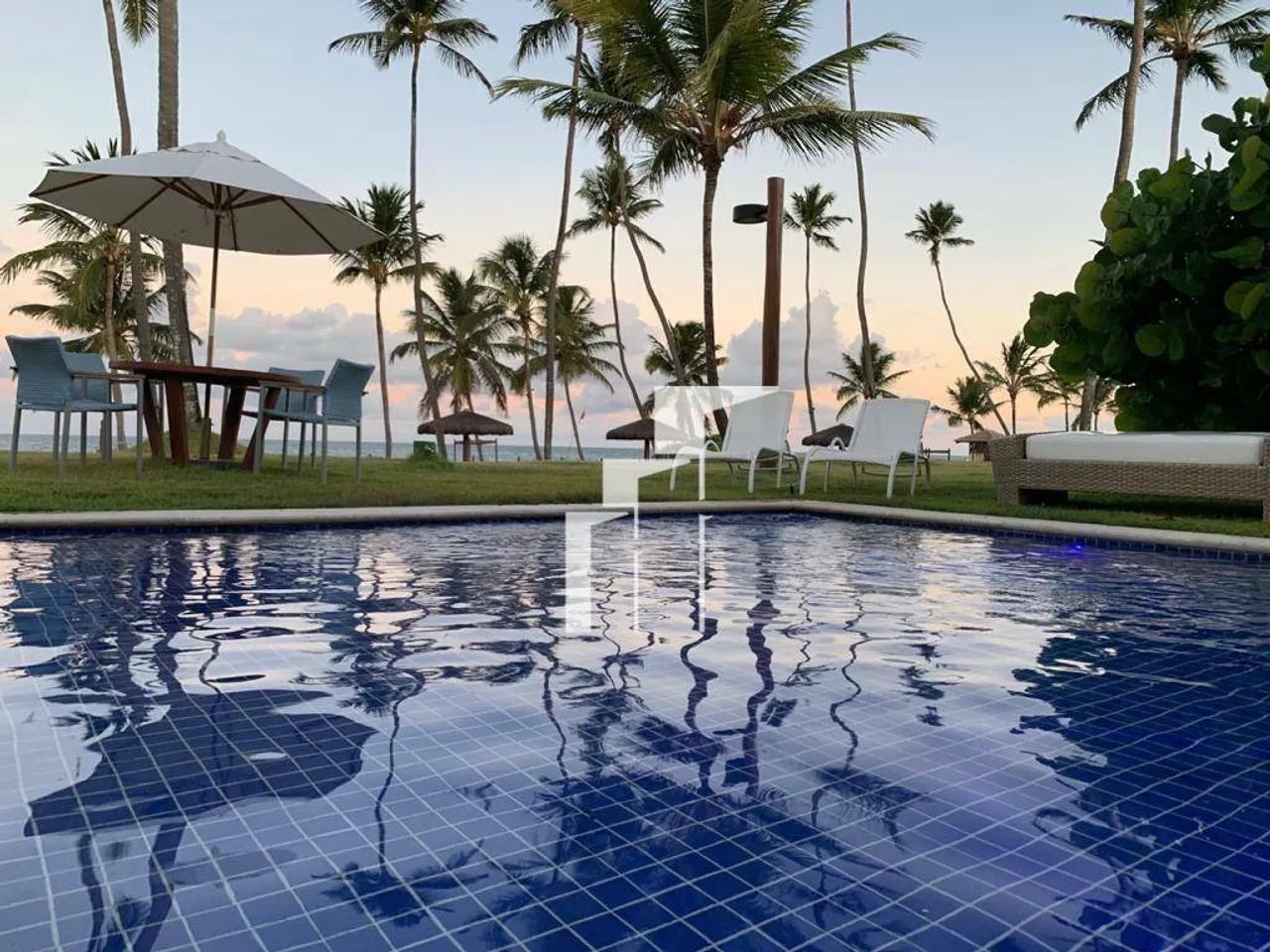 Bangalô em Condomínio Malawi Resort - Praia de Muro Alto - Ipojuca - PE