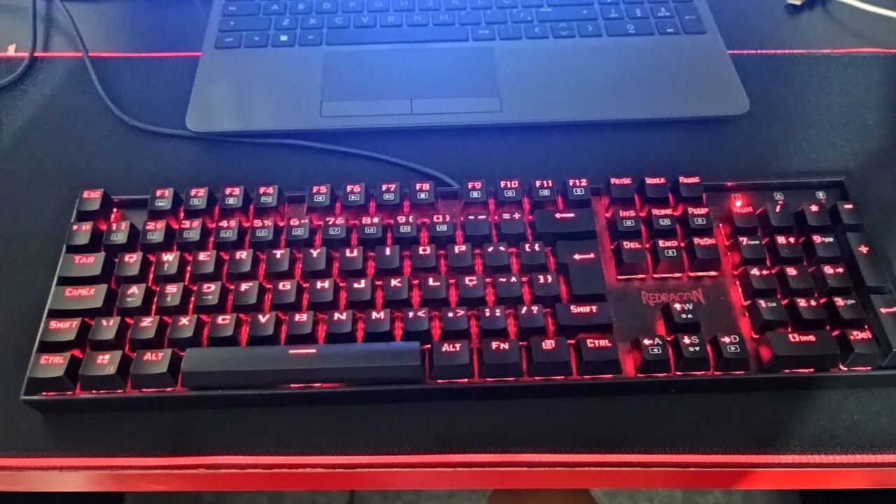 Teclado Gamer Redragon - Iluminação RGB - Foto 2