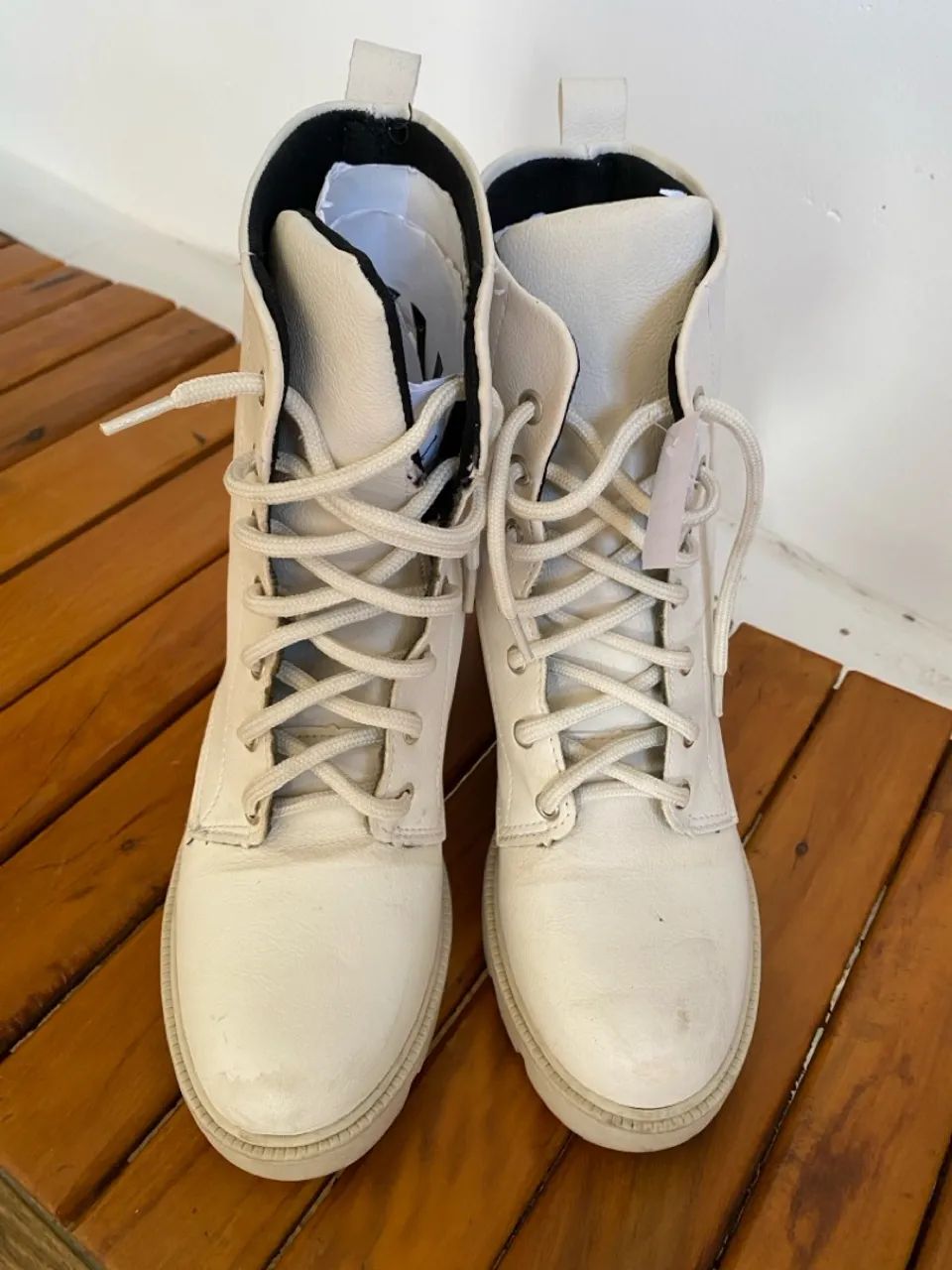 Bota Feminina bege 36 - Foto 2