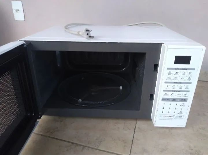 Micro-ondas LG - Branco - Foto 2