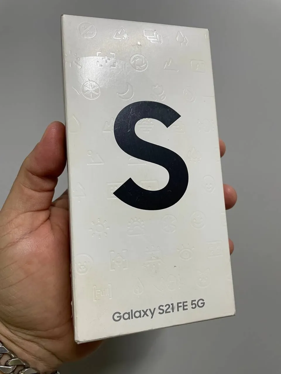 Samsung Galaxy S21 FE 5G 8/256gb Branco Única dona 12X no cartão VENDO/TROCO
