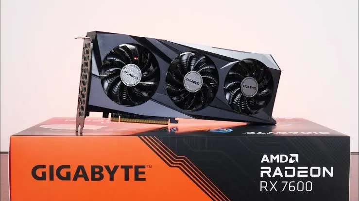 Placa de Vídeo Gigabyte Radeon RX 7600 - Desempenho Incrível! - 12 meses de garantia