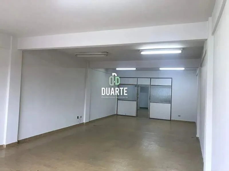 Venda de sala comercial em São Vicente